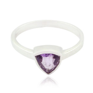 Good Gemstones Triangle Faceted Amethyst ring