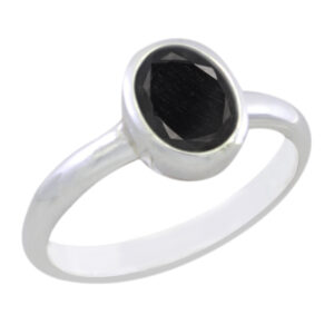 Good Gemstones Oval Faceted Black Onyx rings